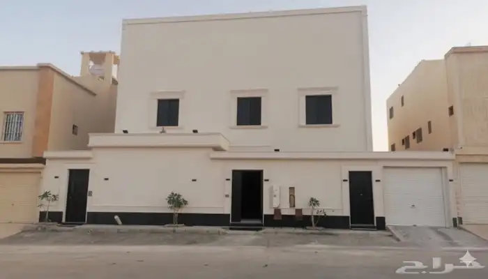 فيلا للبيع 400م مع شقق 0