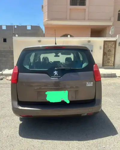 بيجو 5008. 2015 index