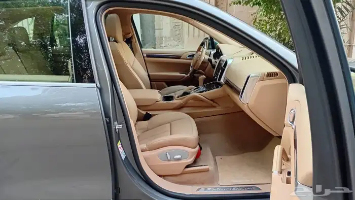 بورش كيان 2014 V6 تنفس طبيعي 9