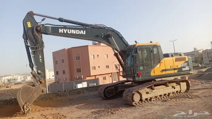 بكلين بوكلين للايجار 220 موديل جديد 0