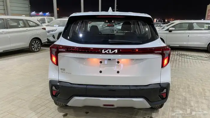 كيا سيلتوس2025ستاندر مطور(بنزين)1.5L 5