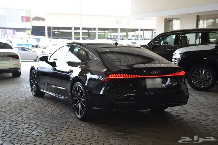 اودي A 7 S Lain 2022 وارد سماكو 5
