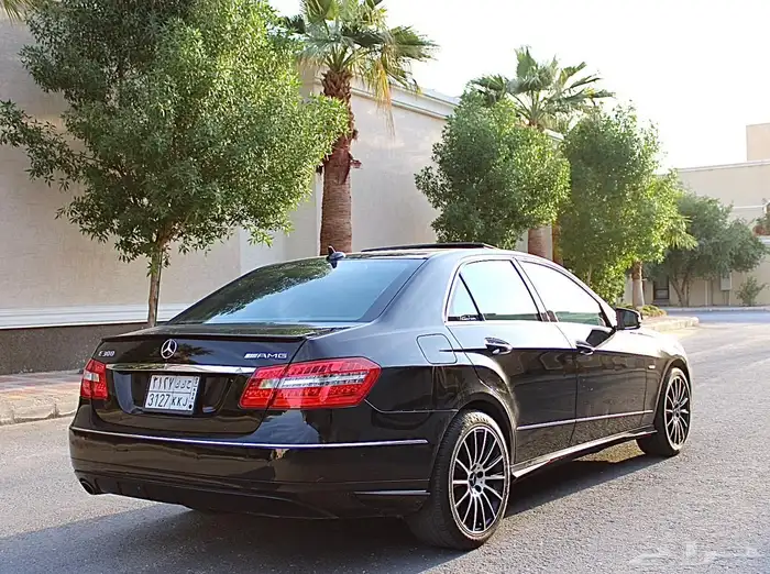 مرسيدس E300 موديل 2012 4