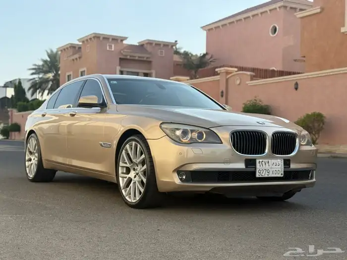 BMW 730 Li موديل 2012 4