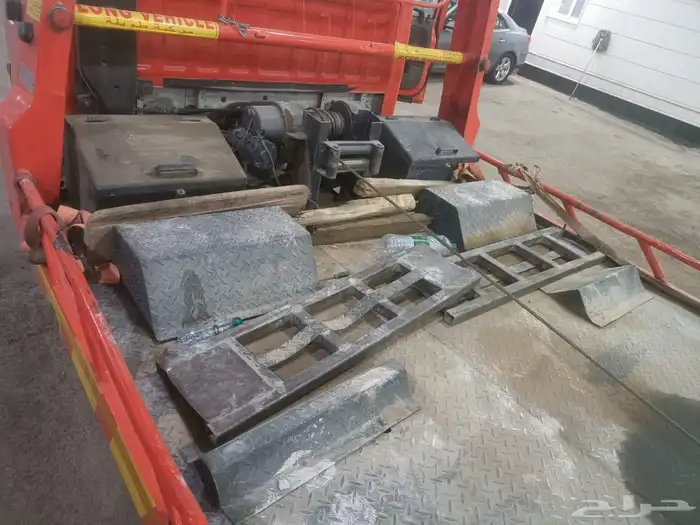 للبيع صندوق سطحه (5.65 2.20) وونش 0