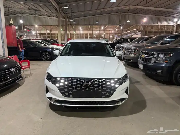 هيونداي ازيرا 2021 1