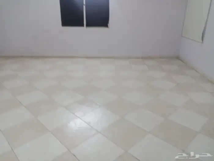 للإيجار غرف عزاب و سكن عمال حي الشوقية 0