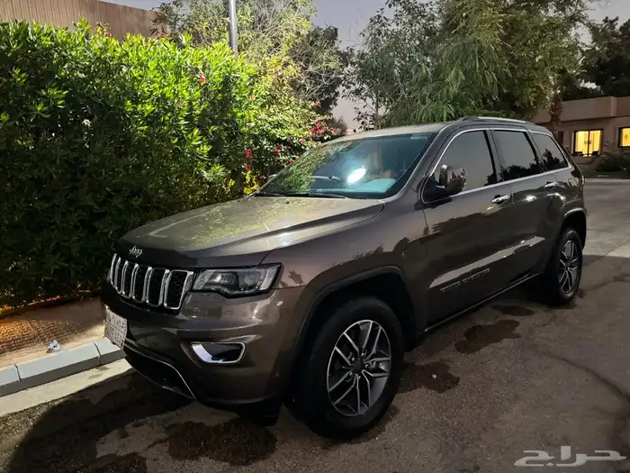 2019 jeep grand cherokee 5
