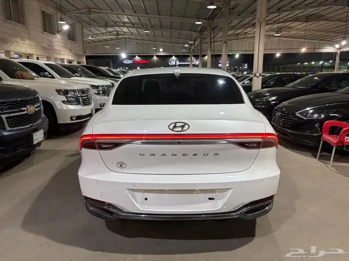 هيونداي ازيرا 2021 5