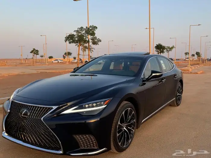 لكزس LS350 0