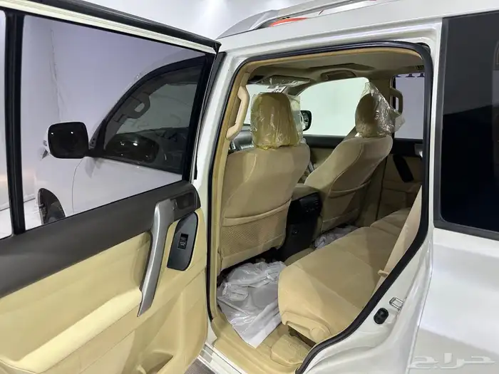 تويوتا برادو 2016 فل كامل (V6) 10