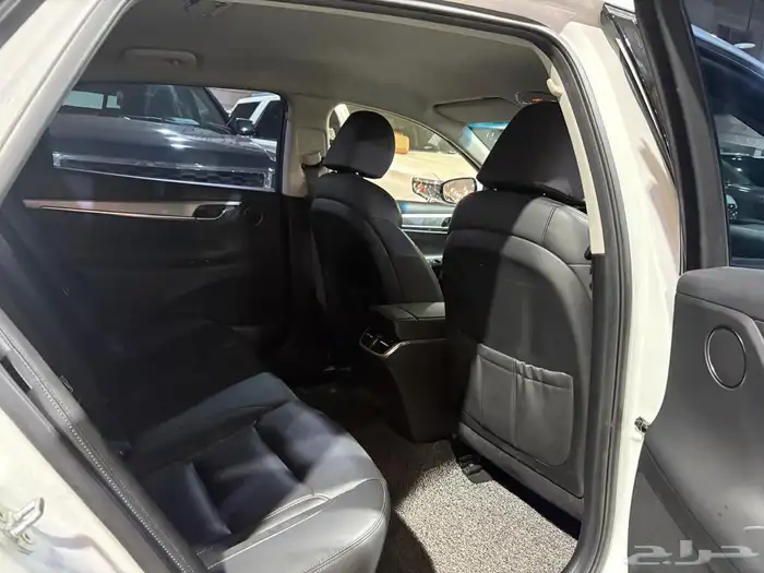 هيونداي ازيرا 2021 11