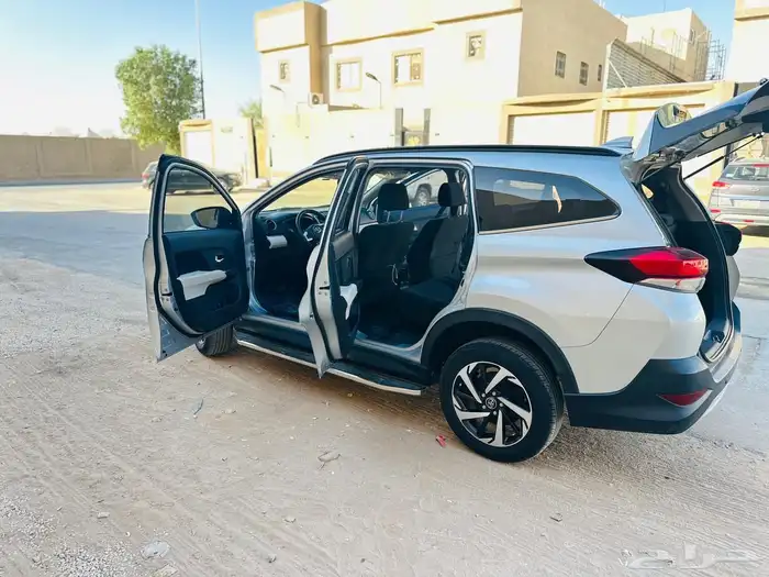 للبيع تويوتا راش 2023 0