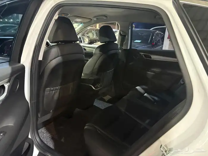 هيونداي ازيرا 2021 9