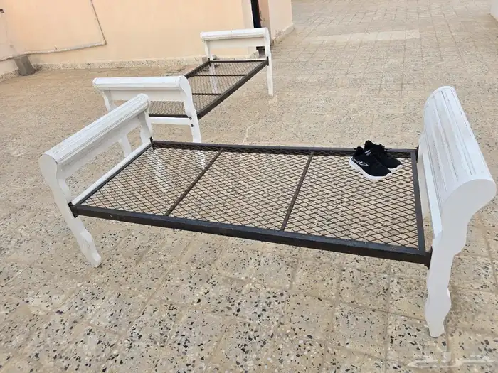 سرير نفر خشب ملة حديد 3