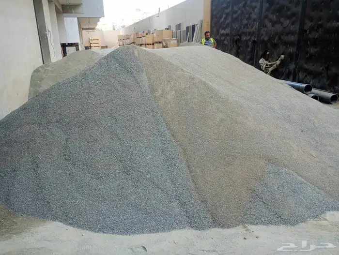 توريد رمل احمر بطحه دفان سبيس 4