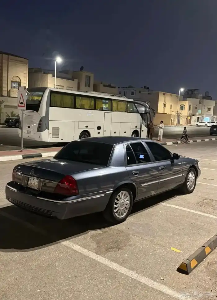 فورد جراند ماركيز فل امريكي 8