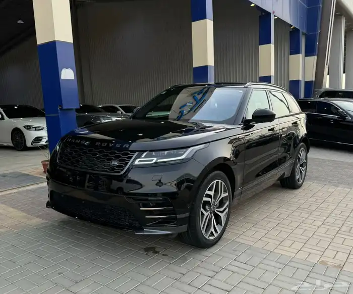 لاند روفر فيلار P380 2019 عداد 50 الف 0