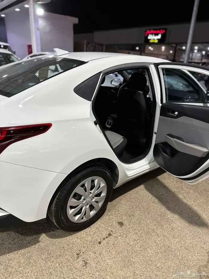 هيونداي اكسنت 2023 1.6 وكالة 23