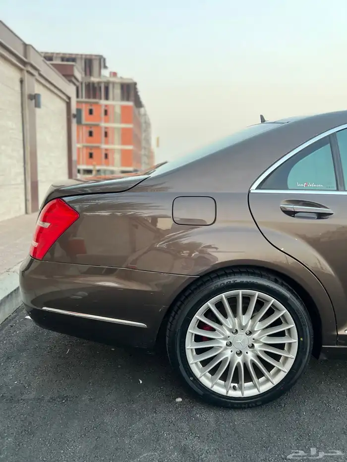 مرسيدس s300 مديل 2011 14