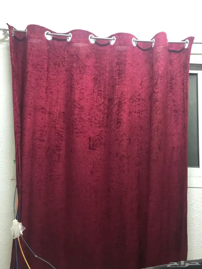اغراض منزلية للبيع - ستاير - ركنه- سرير اطفالي - سجاد 3