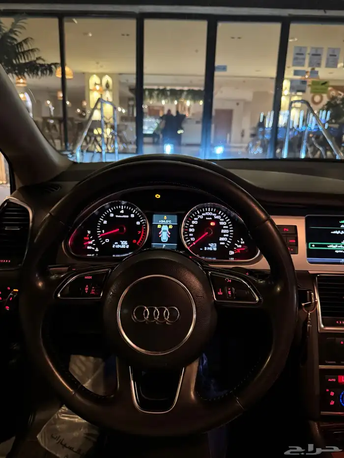 اودي Q7 2013 10