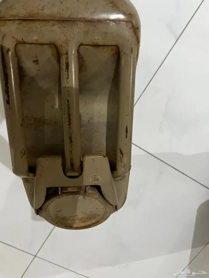 تانكي بنزين جيب ربع وراء 1