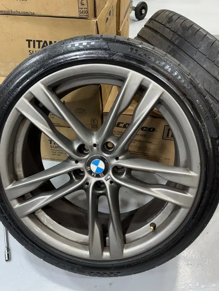 جنوط BMW الفئة السادسة أصلية وكالة 1