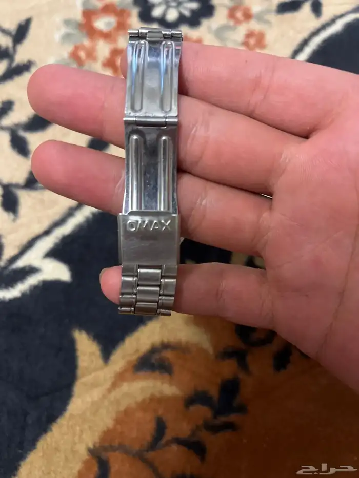 ساعه OMAX 1