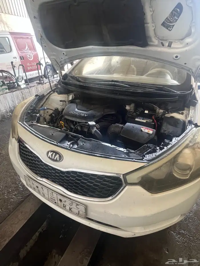 كيا سيراتو 10