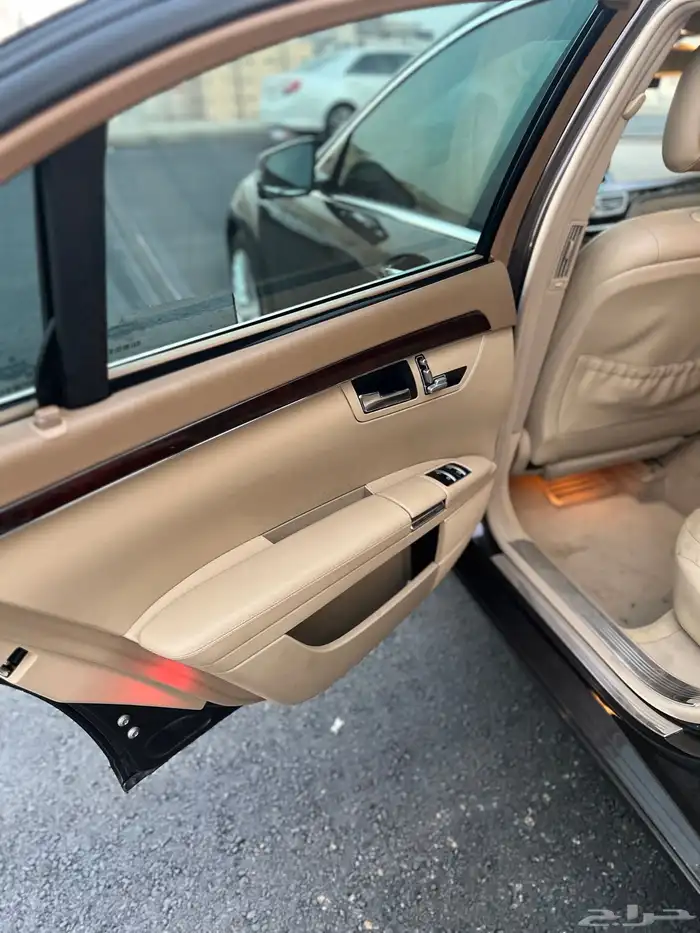 مرسيدس s300 مديل 2011 20