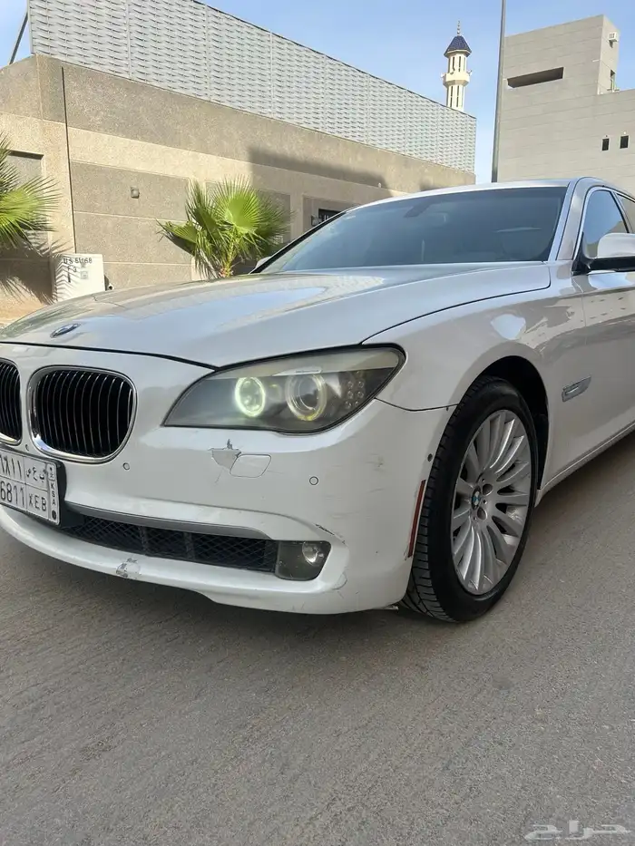 بي ام دبليو 2009 750li للبيع او البدل 27