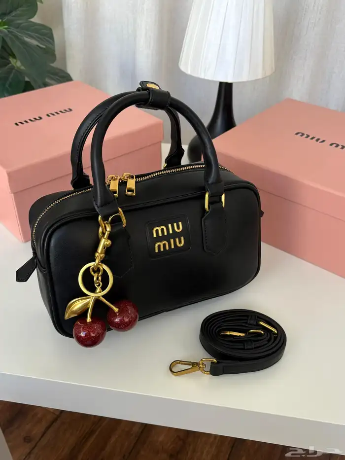 شنط هاي كواليتي ميو ميو 33