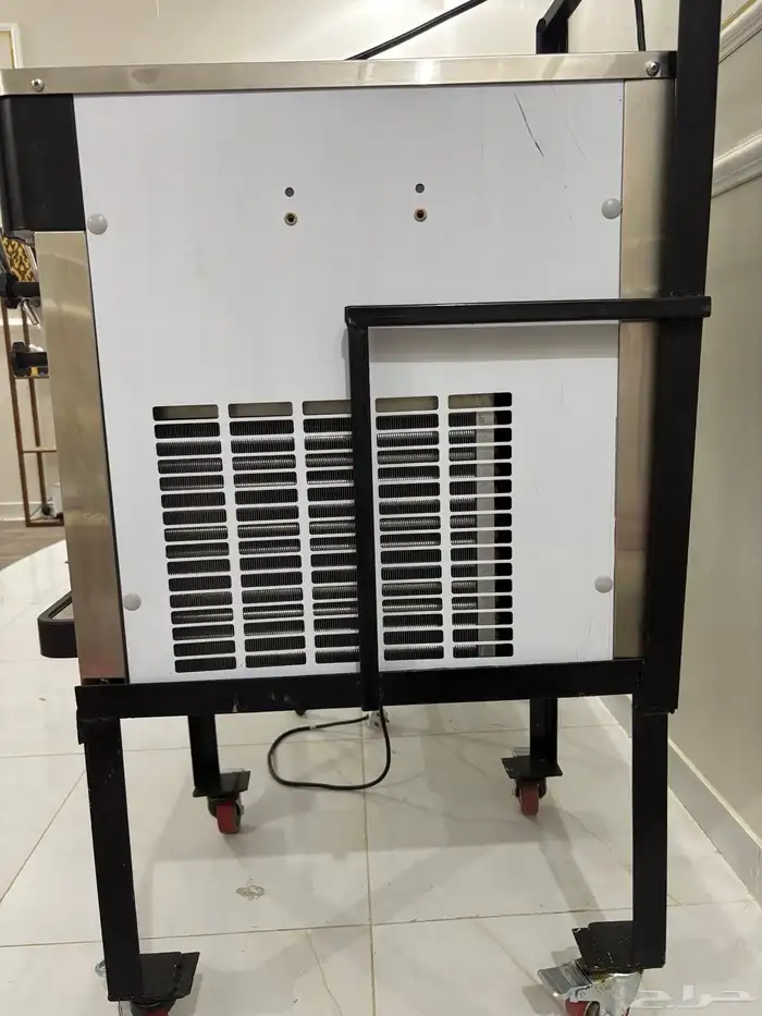 مكينه ايسكريم 1