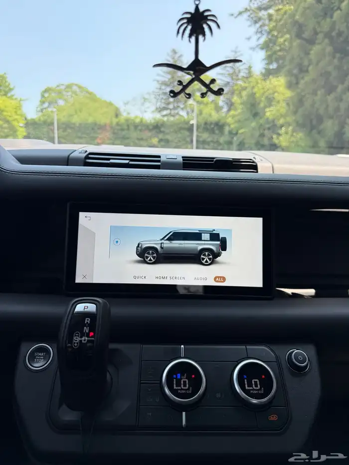 للبيع ديفندر موديل 2021 -X dynamic HSE سبعه ركاب وارد كندا 11