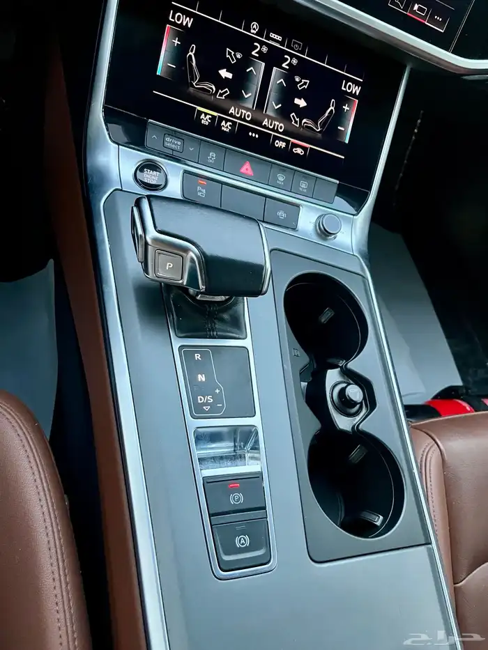 اودي 2022 A6 ( نص فل ) 13