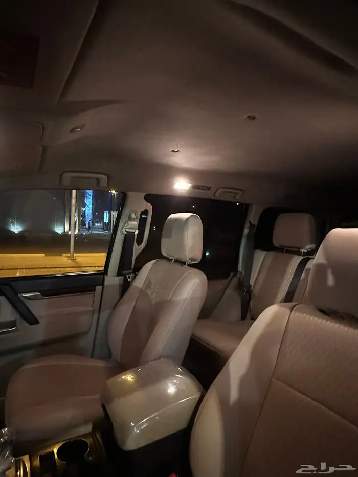 ميستوبيشي باجيرو 2014 قمة النظافة 11