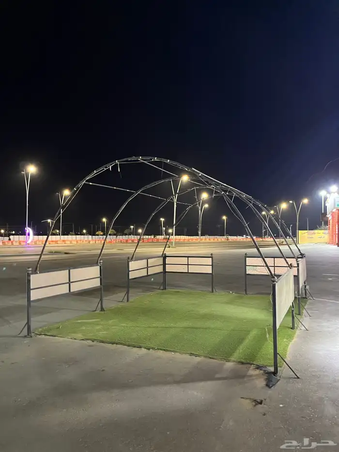 كوفي شوب للتقبيل على الشارع العام بالقوز 4