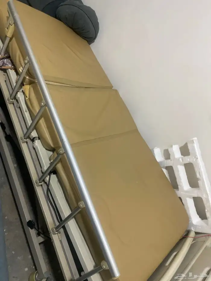 سرير طبي 3