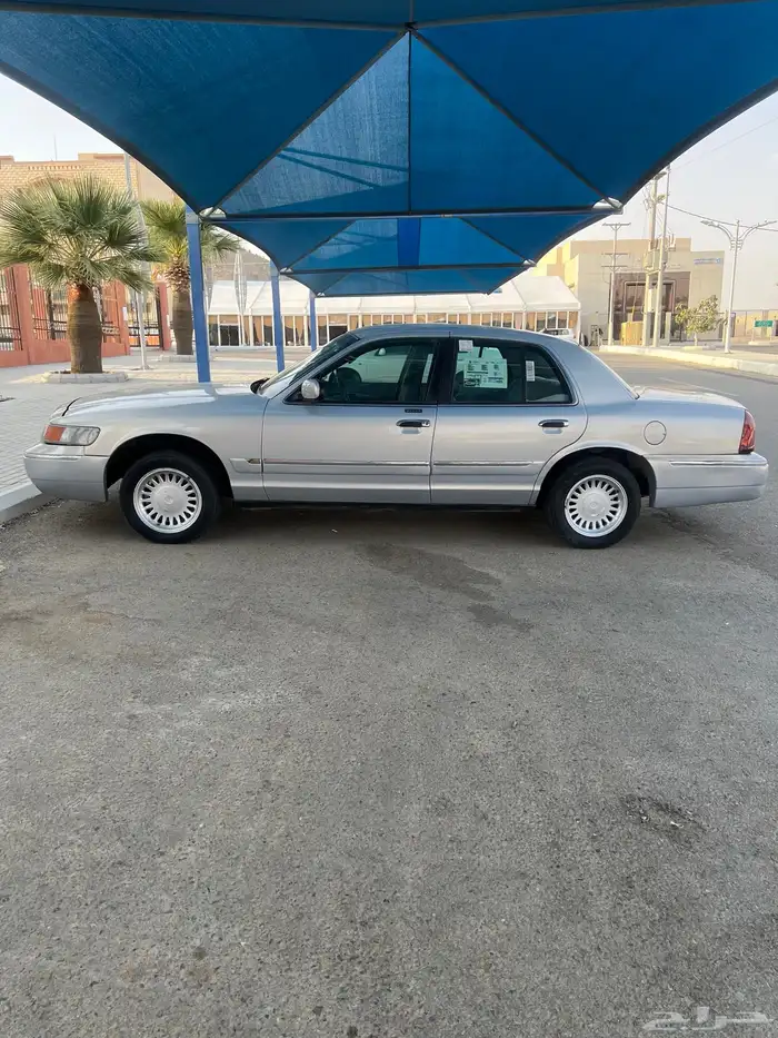 فورد مديل 2000 1