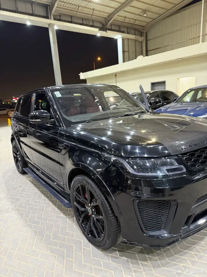 Range Rover Sport SVR Kit موديل 2017 محول 2022 10