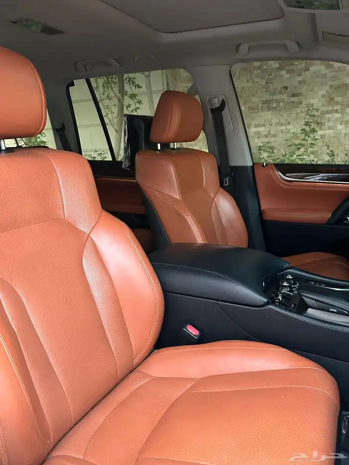 للبيع جيب لكزس 2016 فل كامل 8