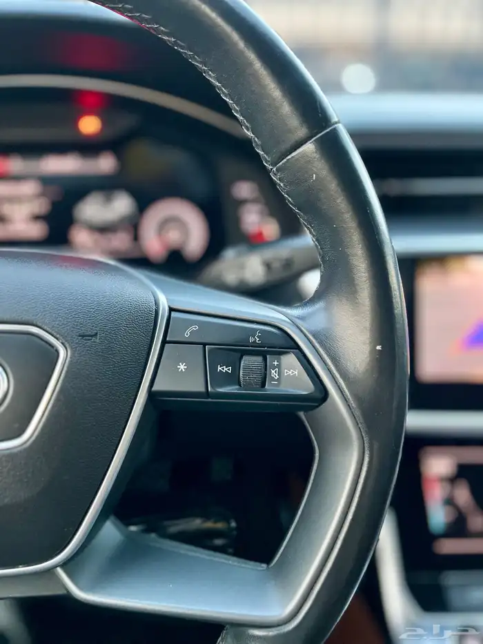 اودي 2022 A6 ( نص فل ) 11