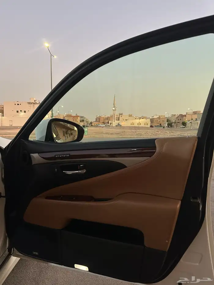 لكزس LS460L 2014 18