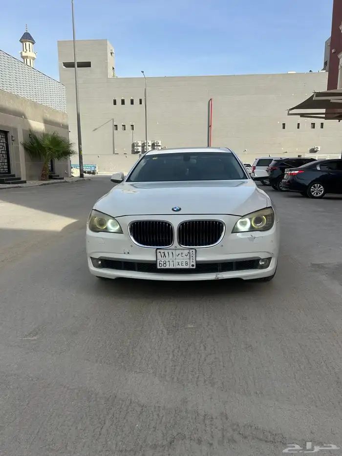 بي ام دبليو 2009 750li للبيع او البدل 26