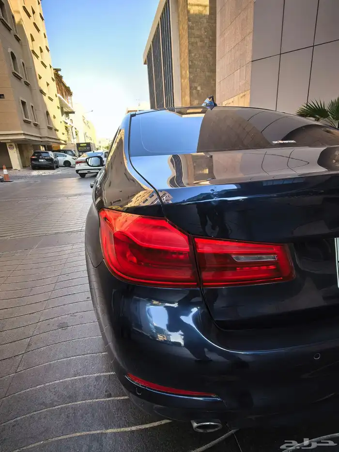 بي ام دبليو 520i 2018 ممشى قليل نظيفه جدا 7