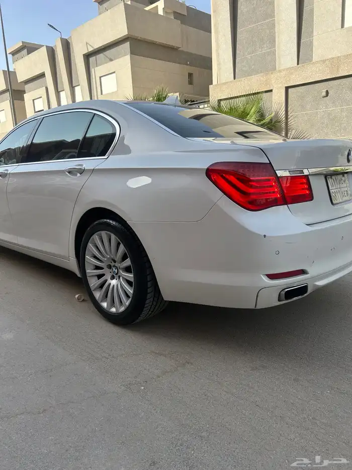 بي ام دبليو 2009 750li للبيع او البدل 19