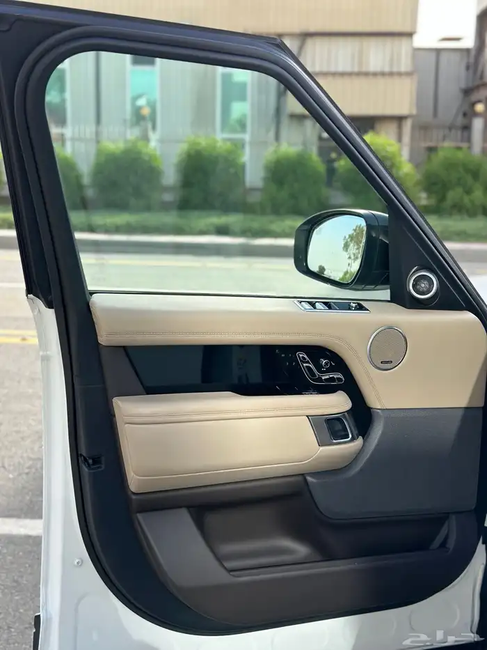 رنج روفر فوج SE 2019 سوبر تشارج 22