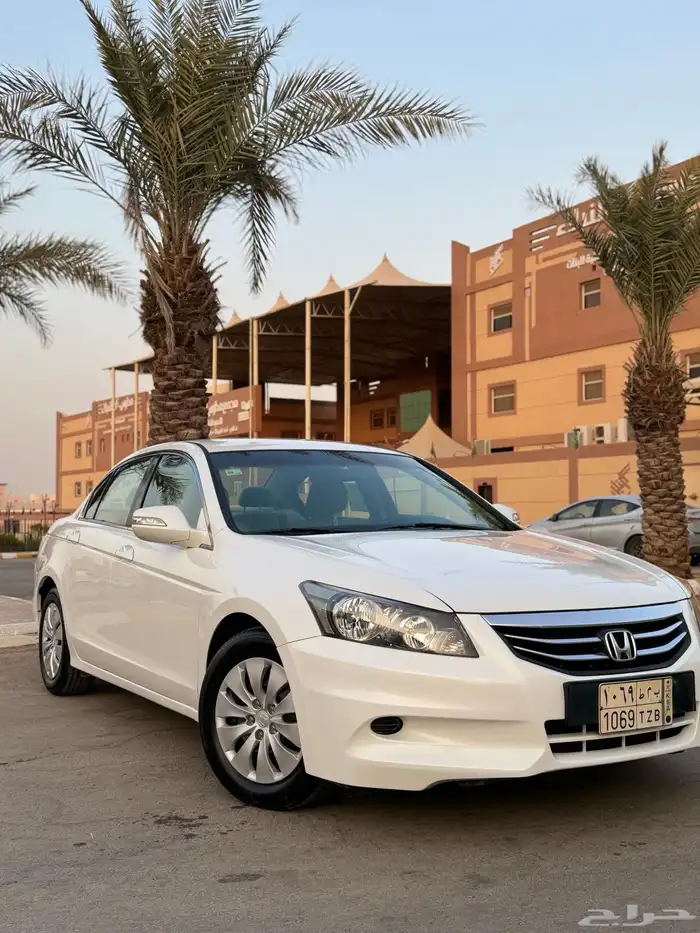 هوندا اكورد 2012 6