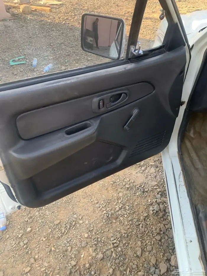 مستبيشي L200 2001 2